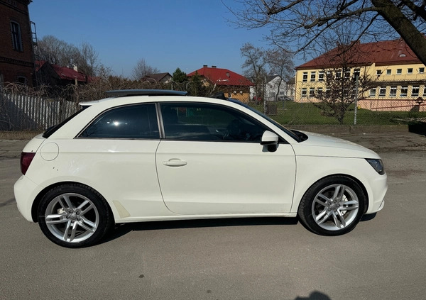 Audi A1 cena 39999 przebieg: 106000, rok produkcji 2011 z Sianów małe 29